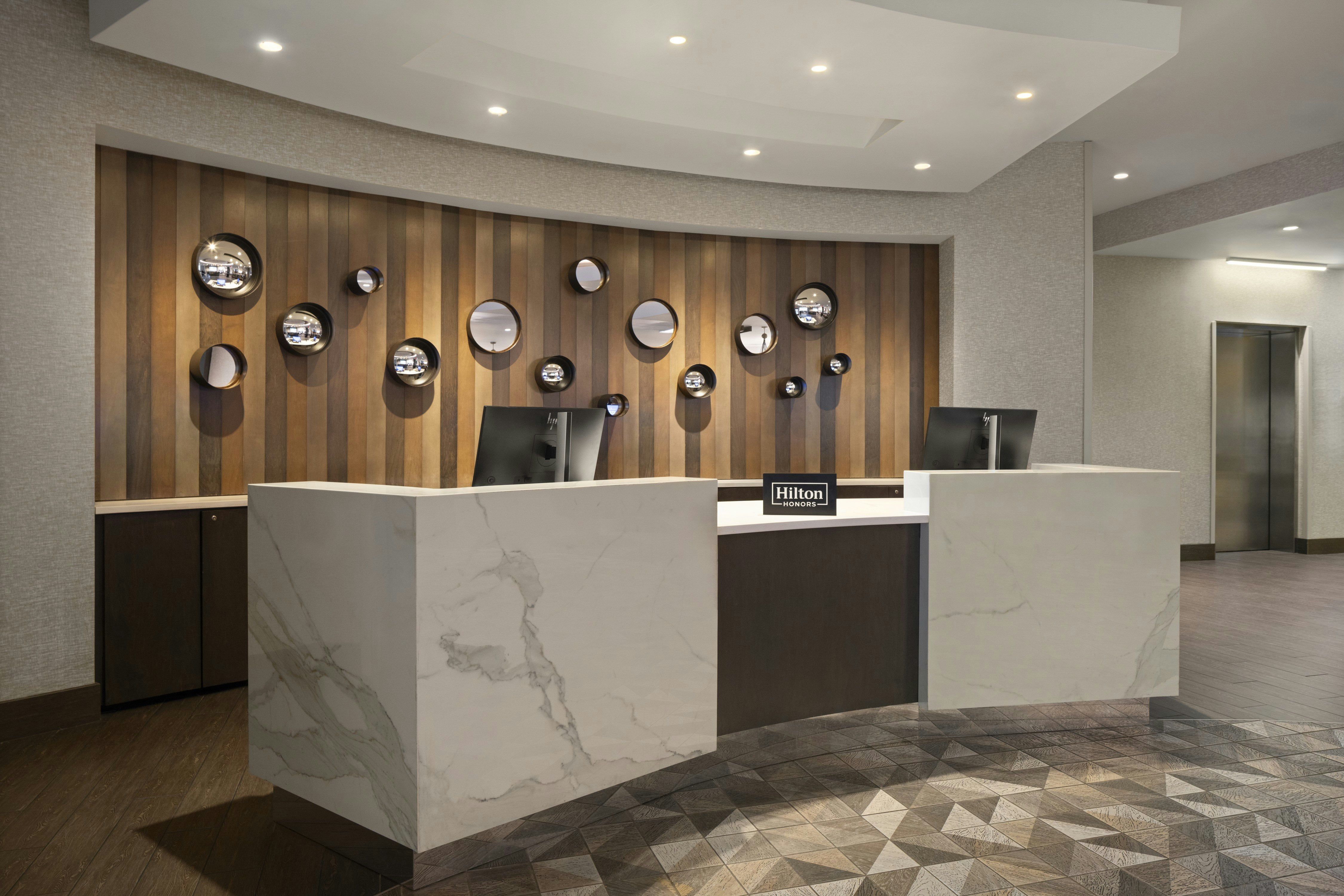 DoubleTree by Hilton Charleston Riverview 7/20