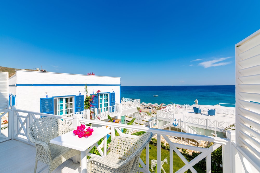 OTEL MAVI BEYAZ 41/50