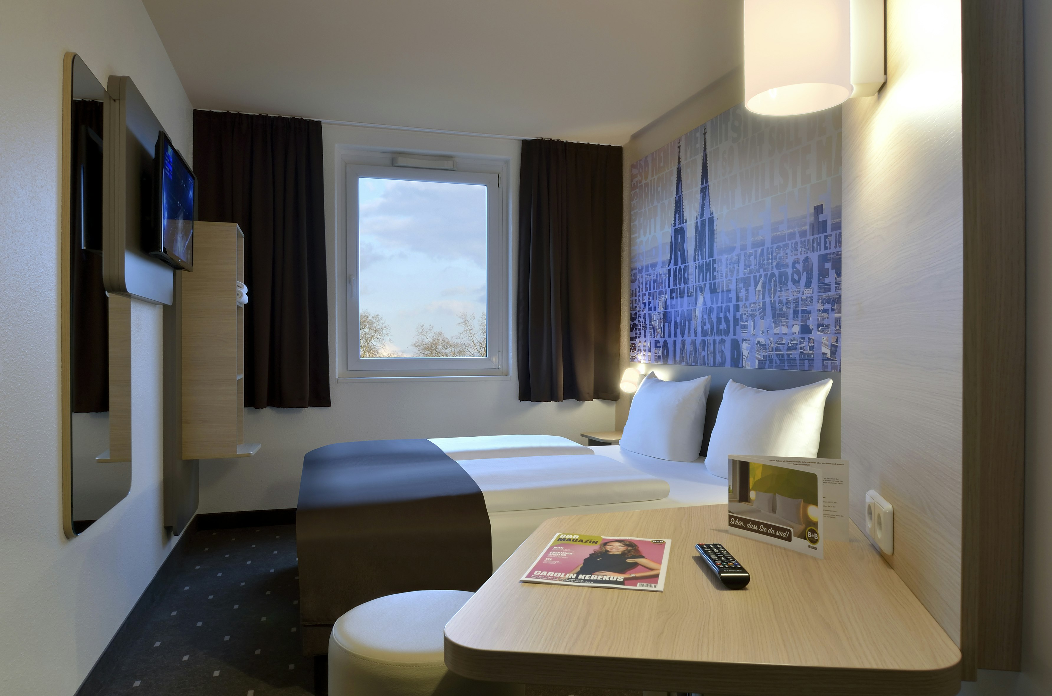 B&B Hotel Koln-West 37/38