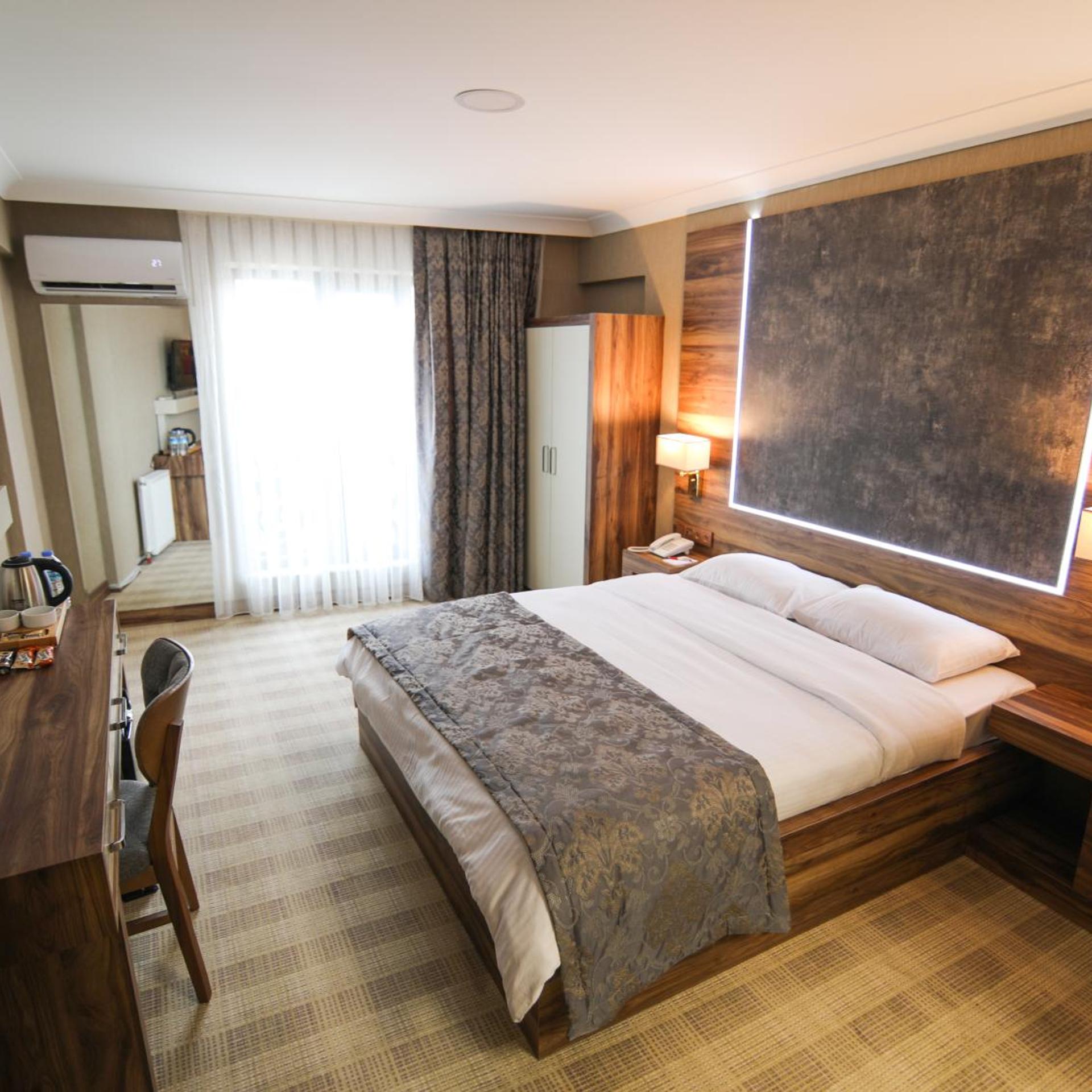Marbes Hotel 11/50