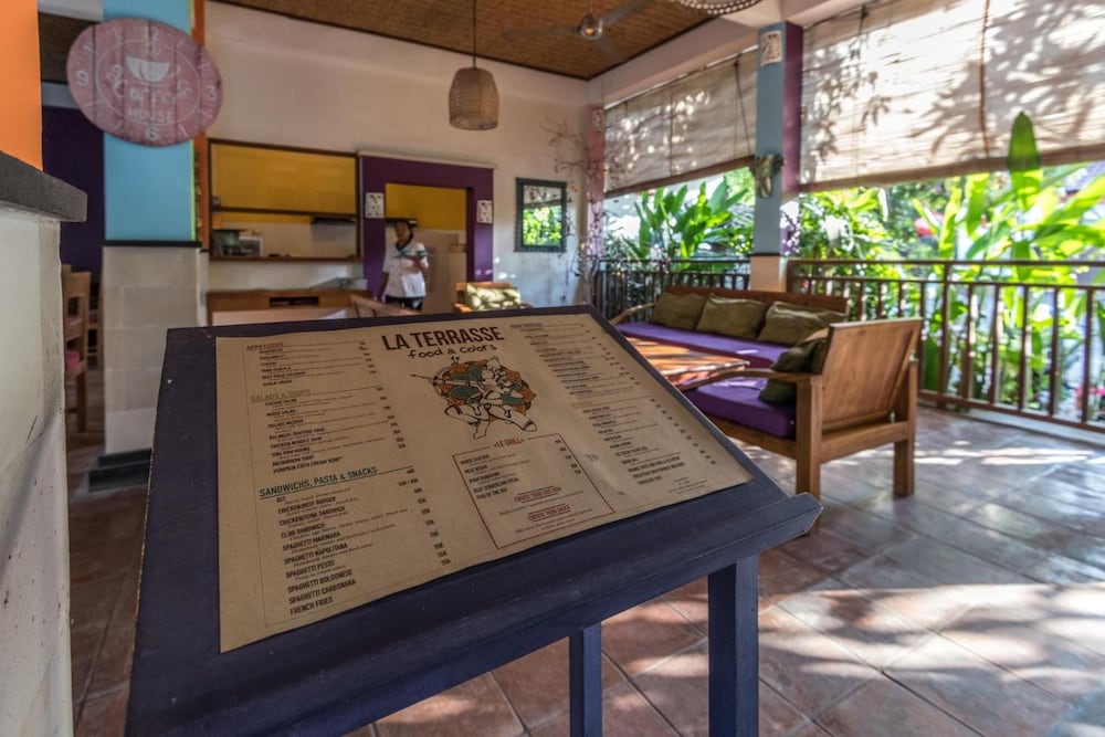 Arjuna Homestay 58/67