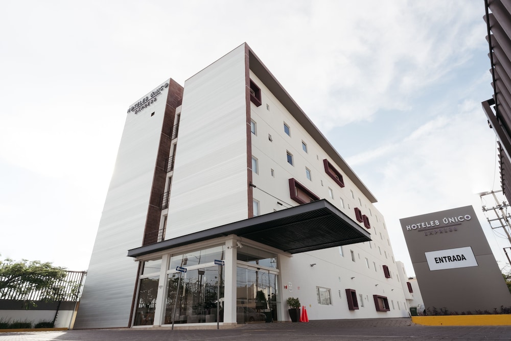 Eco Express Hotel Poliforum 3/32