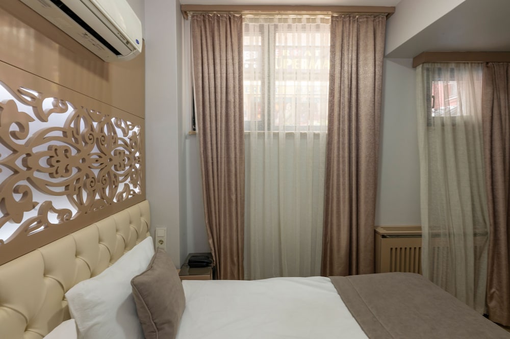 Taksim Peri Suite 21/50