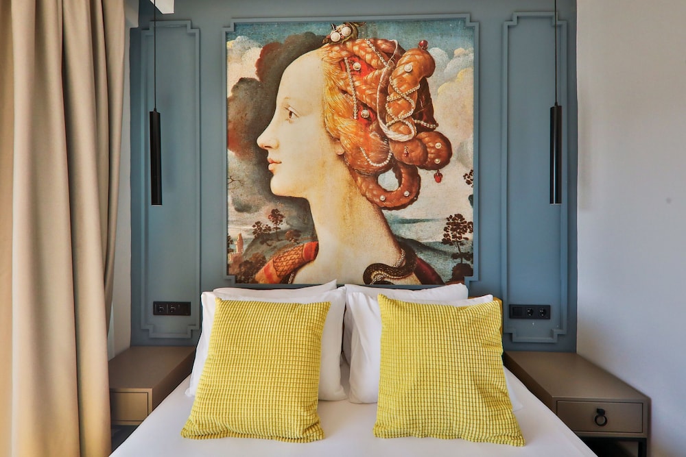 Neva Boutique Hotel 24/50