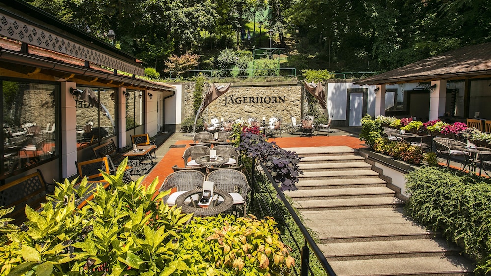 HOTEL JAGERHORN 50/54