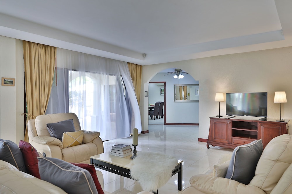 Grand Siam Villa Pattaya 48/76