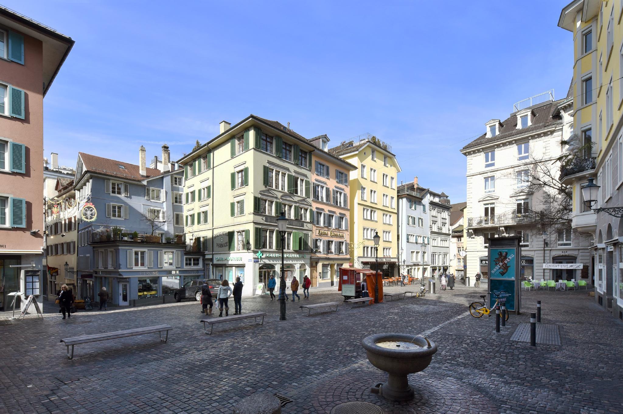 Hotel Hirschen 16/18