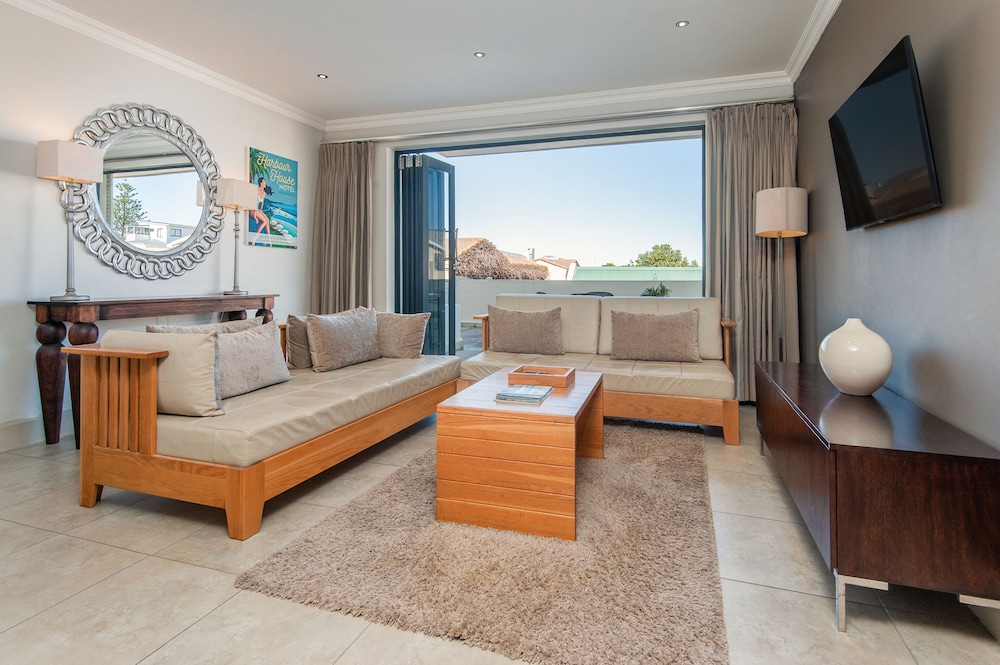 Harbour Square Hermanus Apartments 28/50