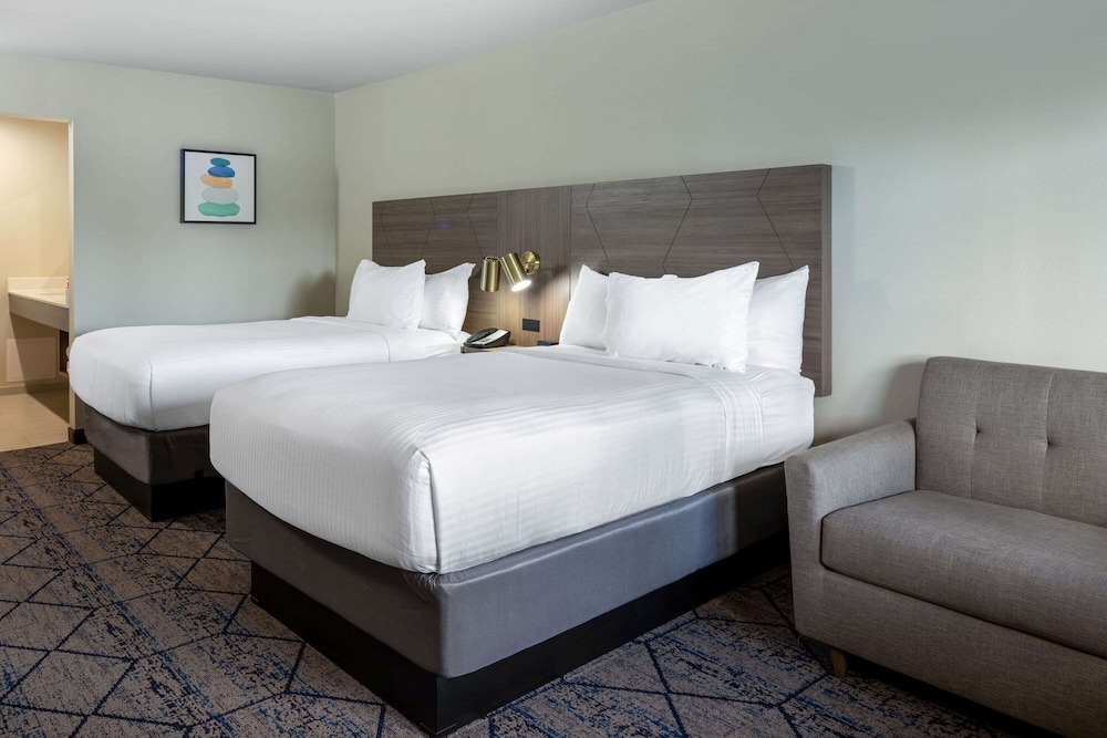 Ramada by Wyndham Modesto Yosemite Area 6/43