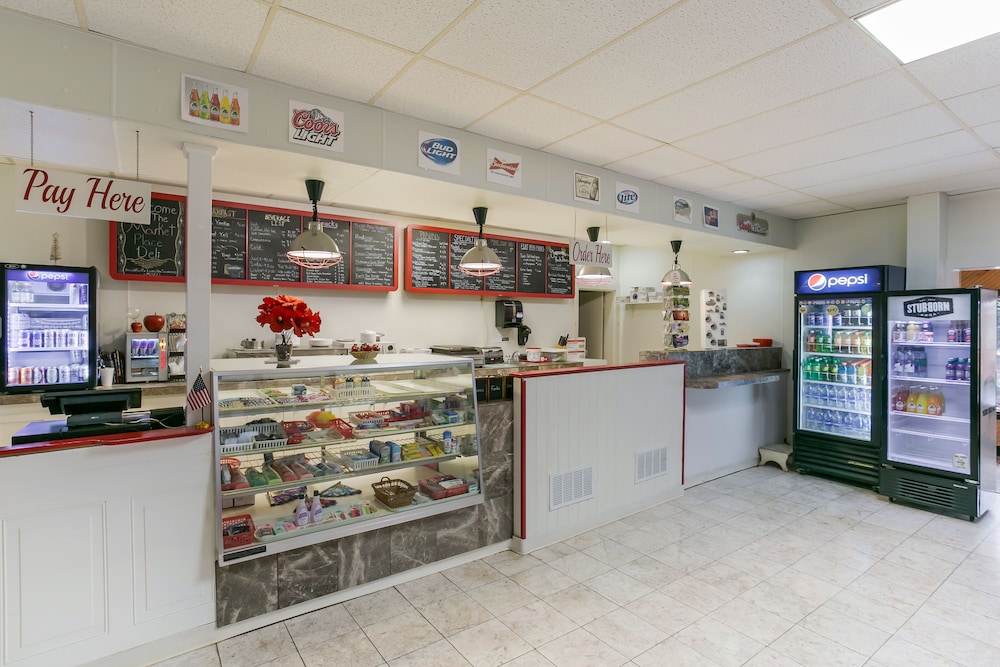 restaurant-cafeteria