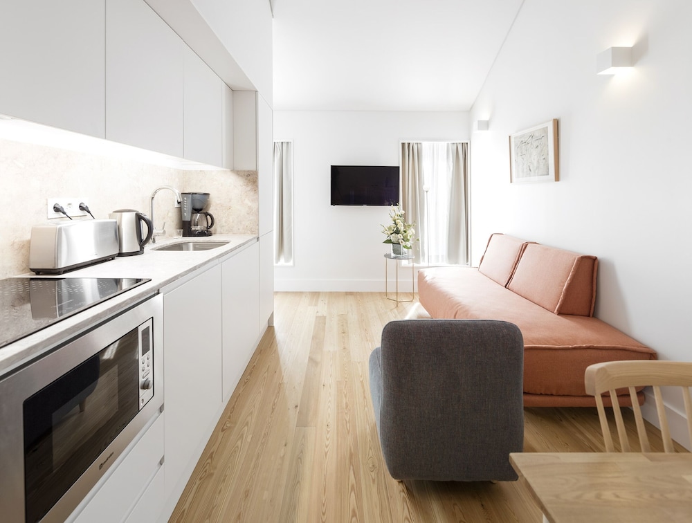 Lisbon Serviced Apartments - Benformoso 50/69