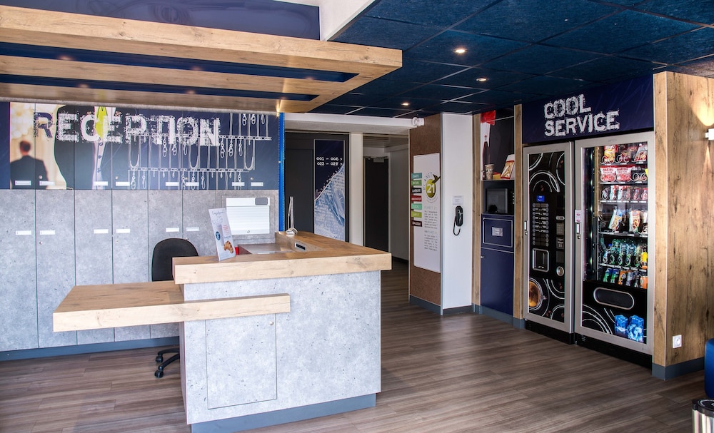 IBIS BUDGET ISSOIRE 7/49