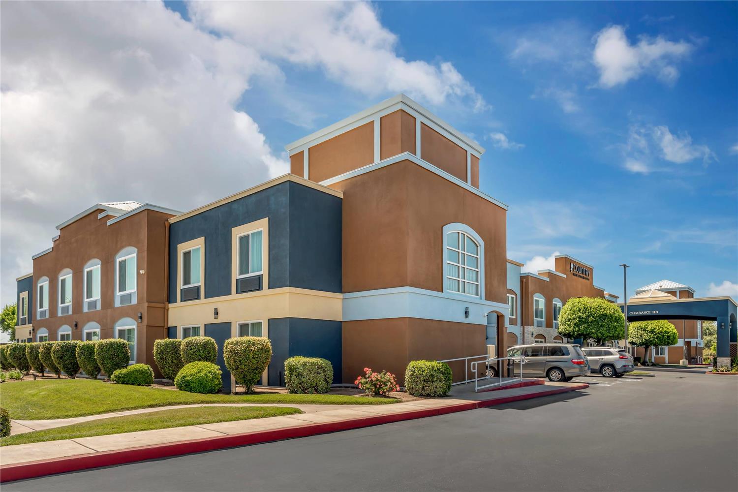 Country Inn & Suites by Radisson, Modesto/Salida 17/18