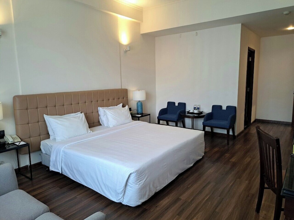 Liberty 2 Hotel 26/62