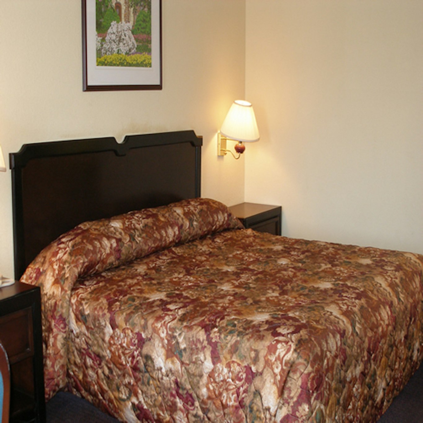 Scottish Inn 4/7