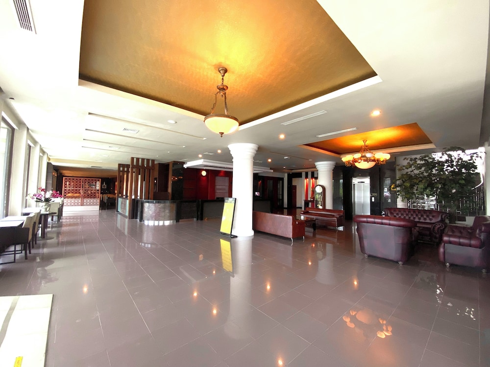 Golden Season Hotel Samarinda 3/18