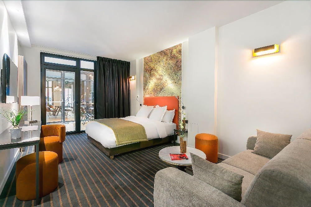 Hotel Scarlett 34/69