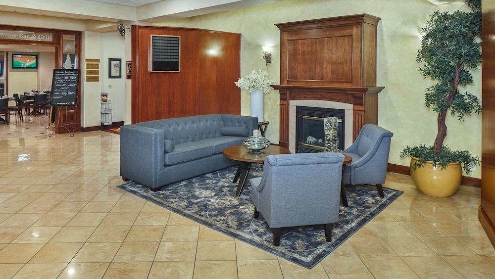 Lake Natoma Inn 25/46