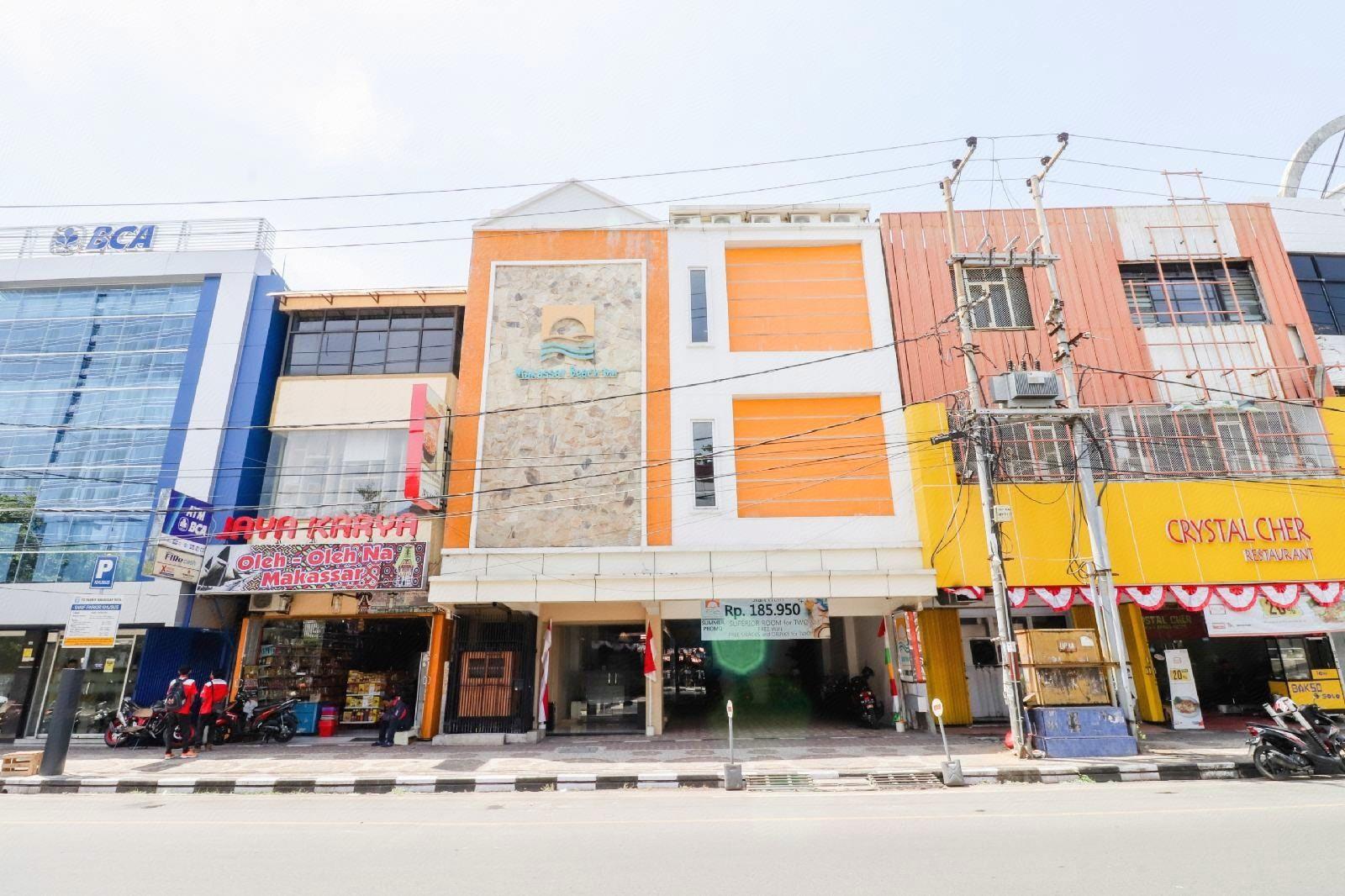 Makassar Beach Inn 2/43
