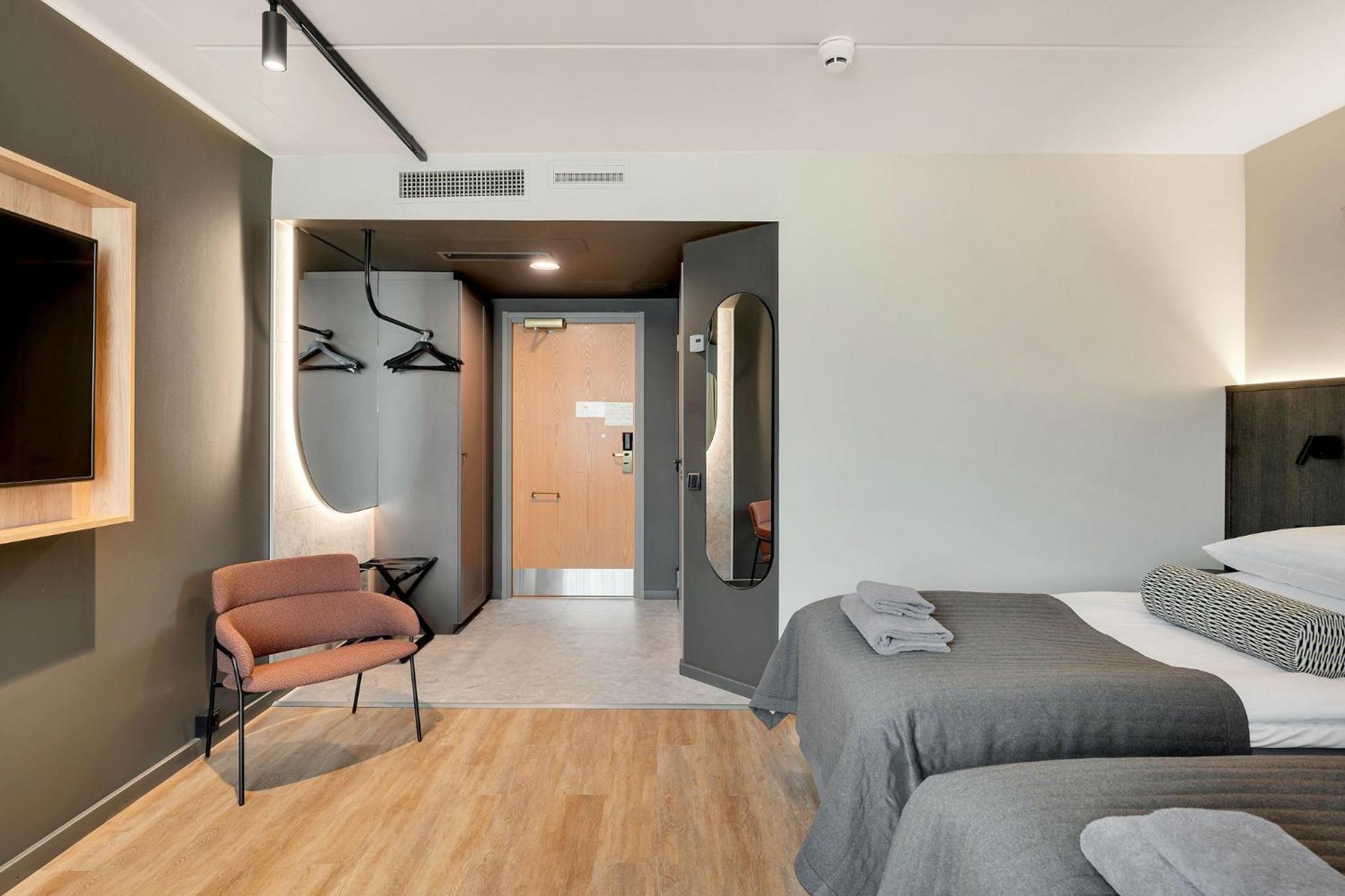 rooms
