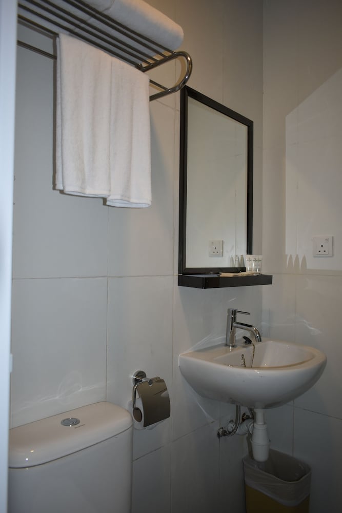 D Wharf Hotel And Serviced Residence 71/71