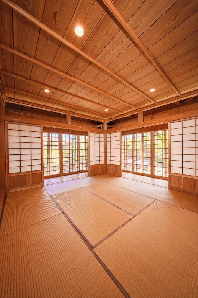 Kataakino Sato 24/50