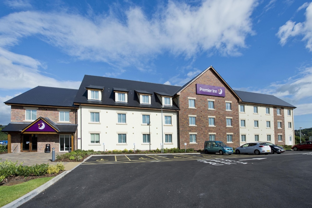 Premier Inn Abergavenny 34/41