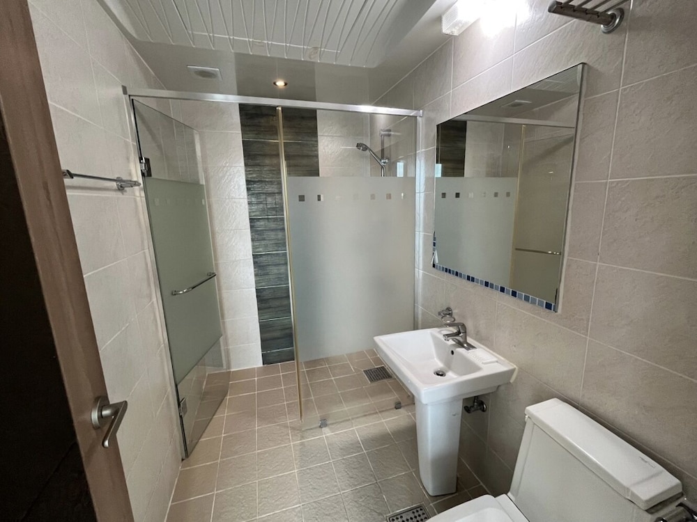Elysia Boutique Hotel 73/74
