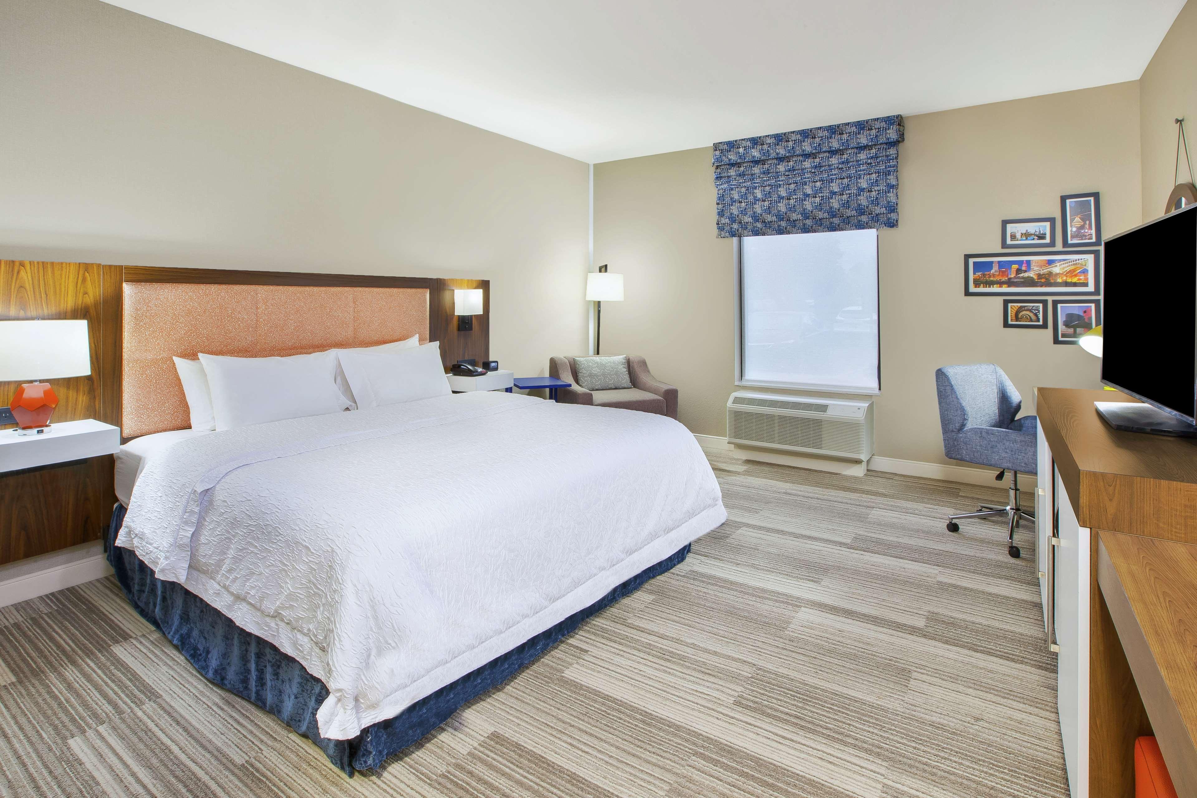 Room, Double Bed
