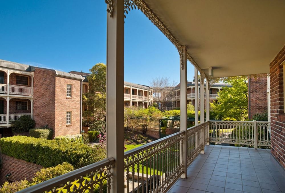 Adina Serviced Apartments Canberra Kingston 57/62