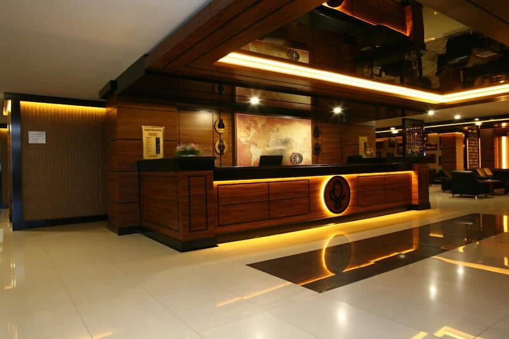 Grand Cali Hotel 3/50