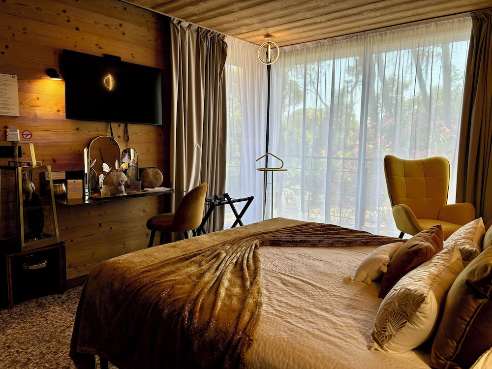 Confidentiel Hotel and Spa 19/78