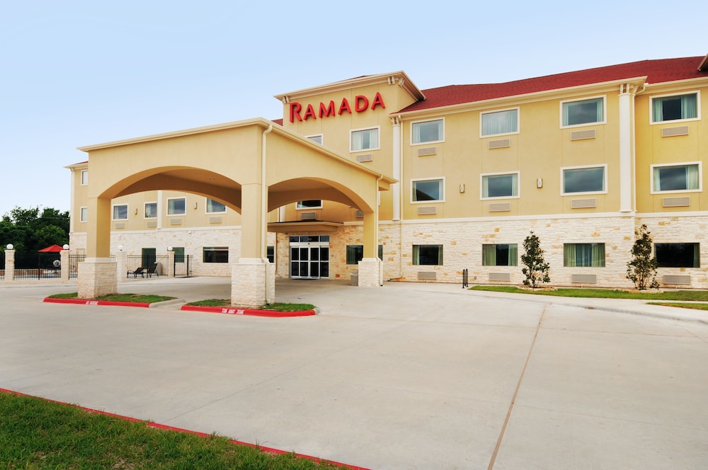 Ramada By Wyndham College Station 3/55