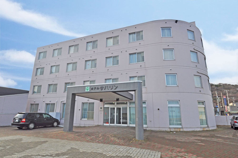 Hotel Saharin 39/50