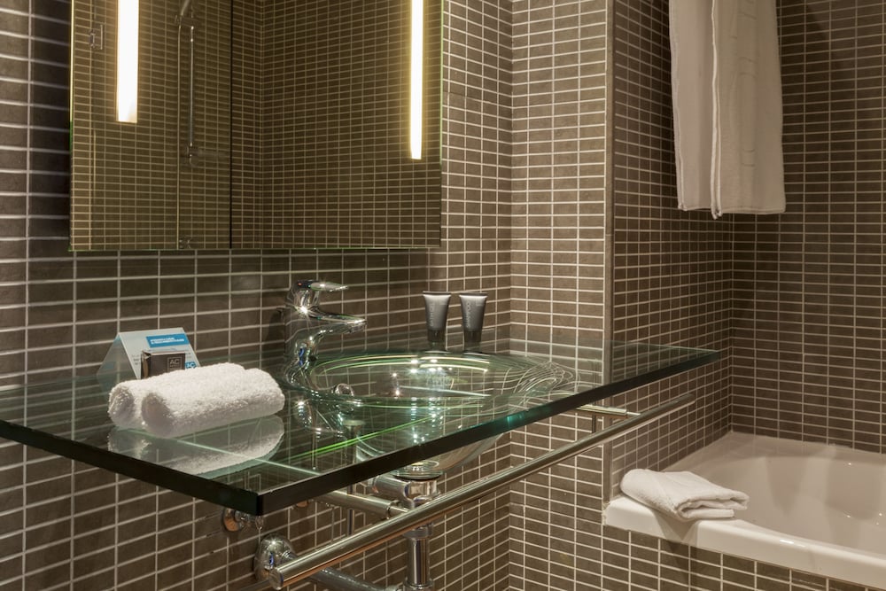 Ac Hotel San Sebastian de Los Reyes By Marriott 24/45
