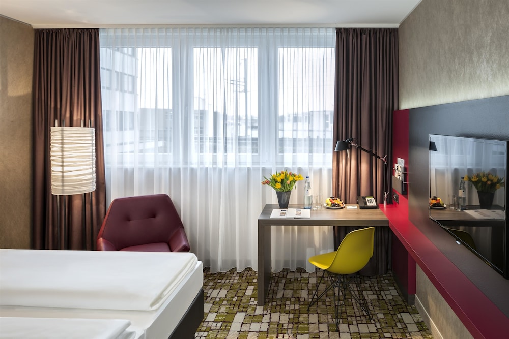 Dorint Airport Hotel Zurich 46/76