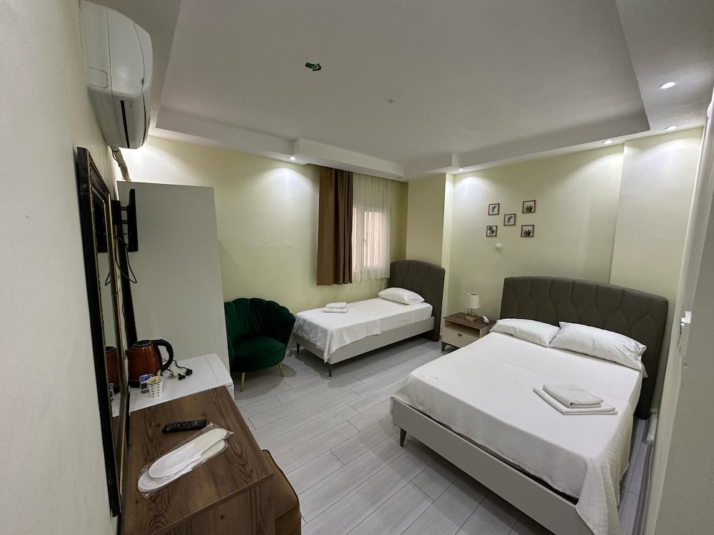 Naval Hotel Yalova 23/39