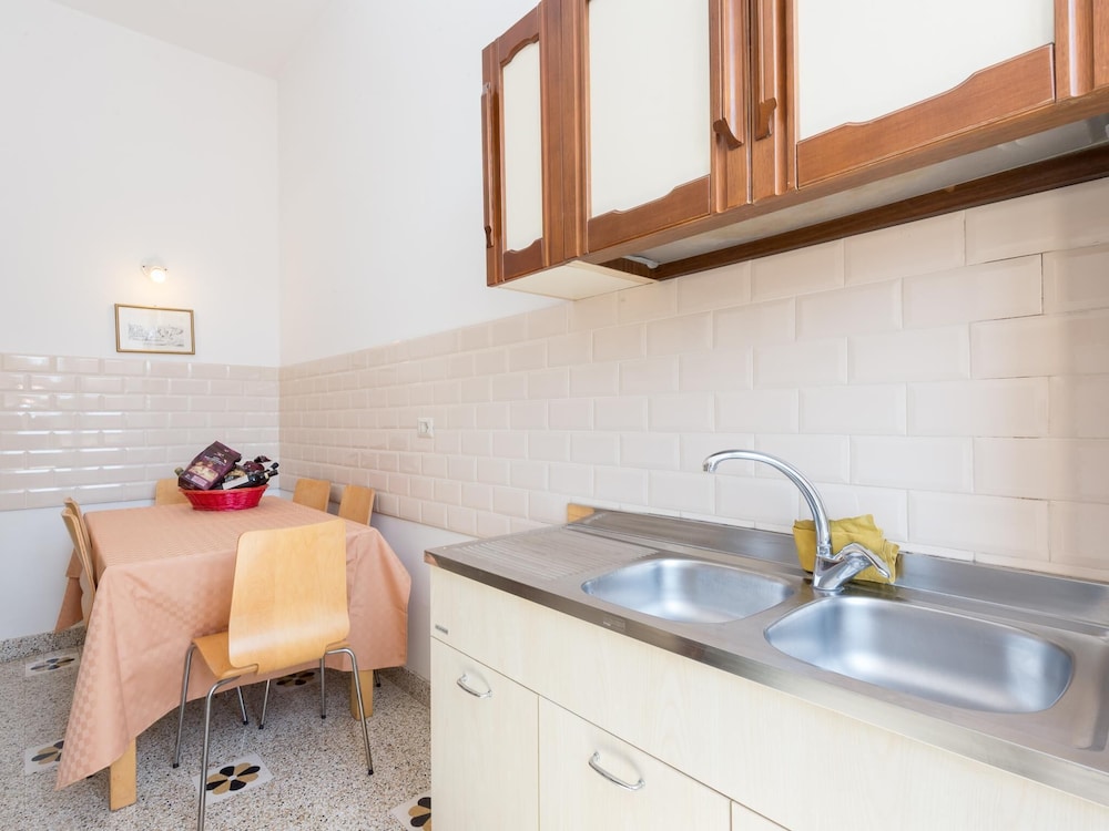 RSH Vatican Comfortable Sunny Apartment 29/34