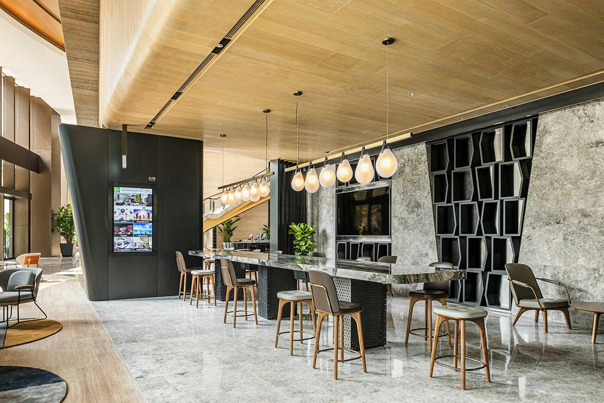 Alva Hotel By Royal 7/11