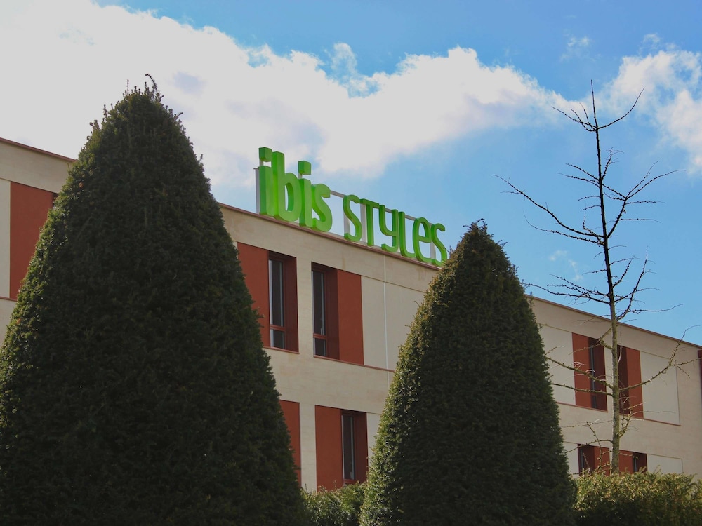 ibis Styles Dijon Sud Domaine De Beauregard 21600 Longvic 2/64