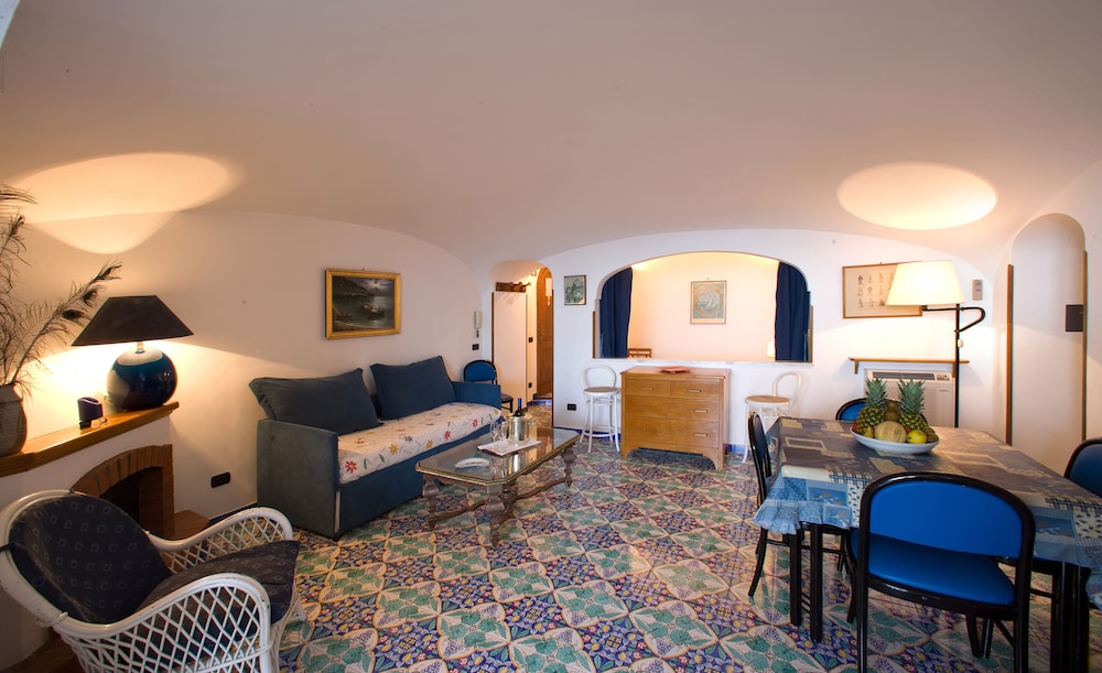 La Caravella Positano 32/58