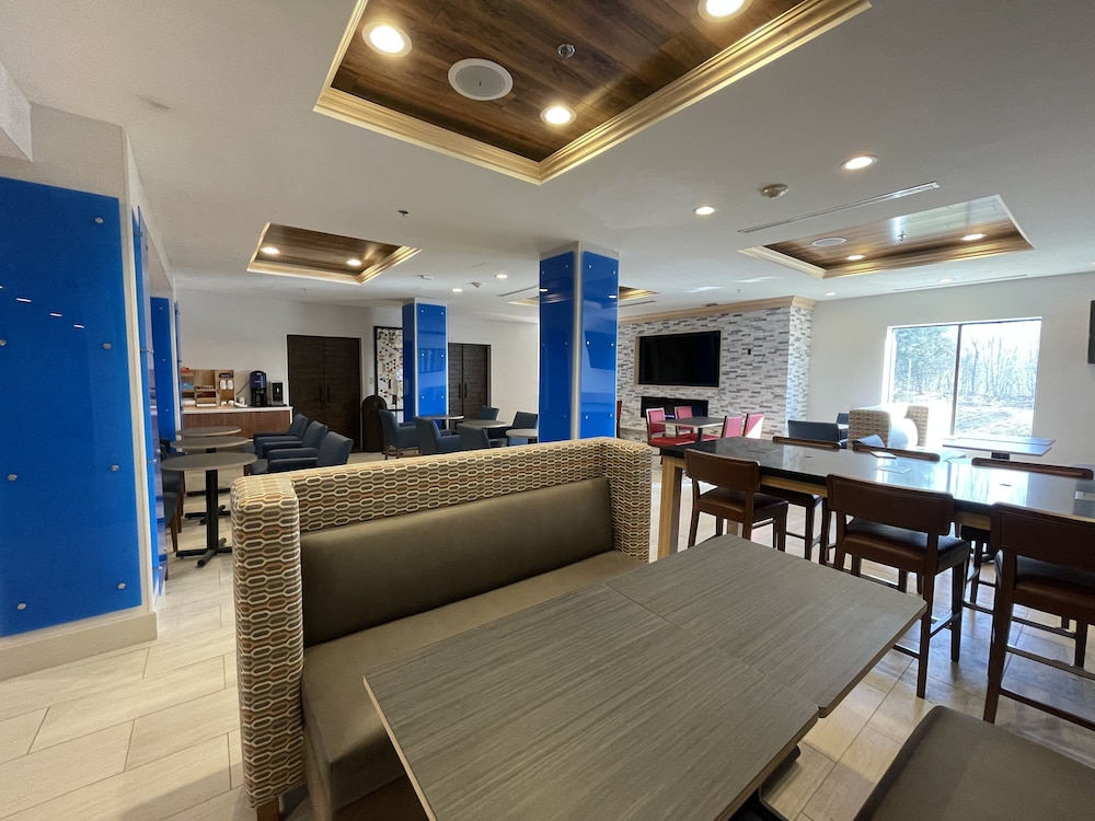 Holiday Inn Express Columbia East Elkridge 6/63