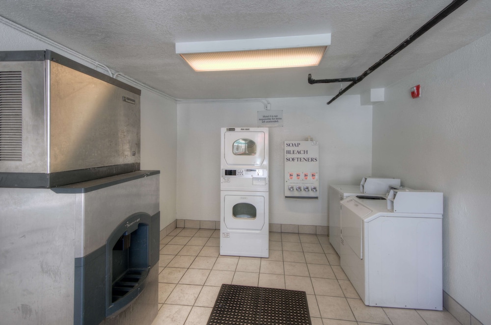 Motel6 Bradenton, FL 16/63