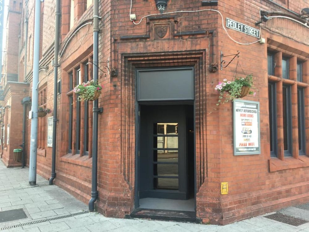 The Royal Hotel Crewe, A BRILLIANT Collection, Powered by OYO in CREWE