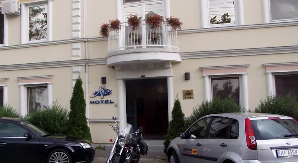 Tisza Alfa Hotel 3/48