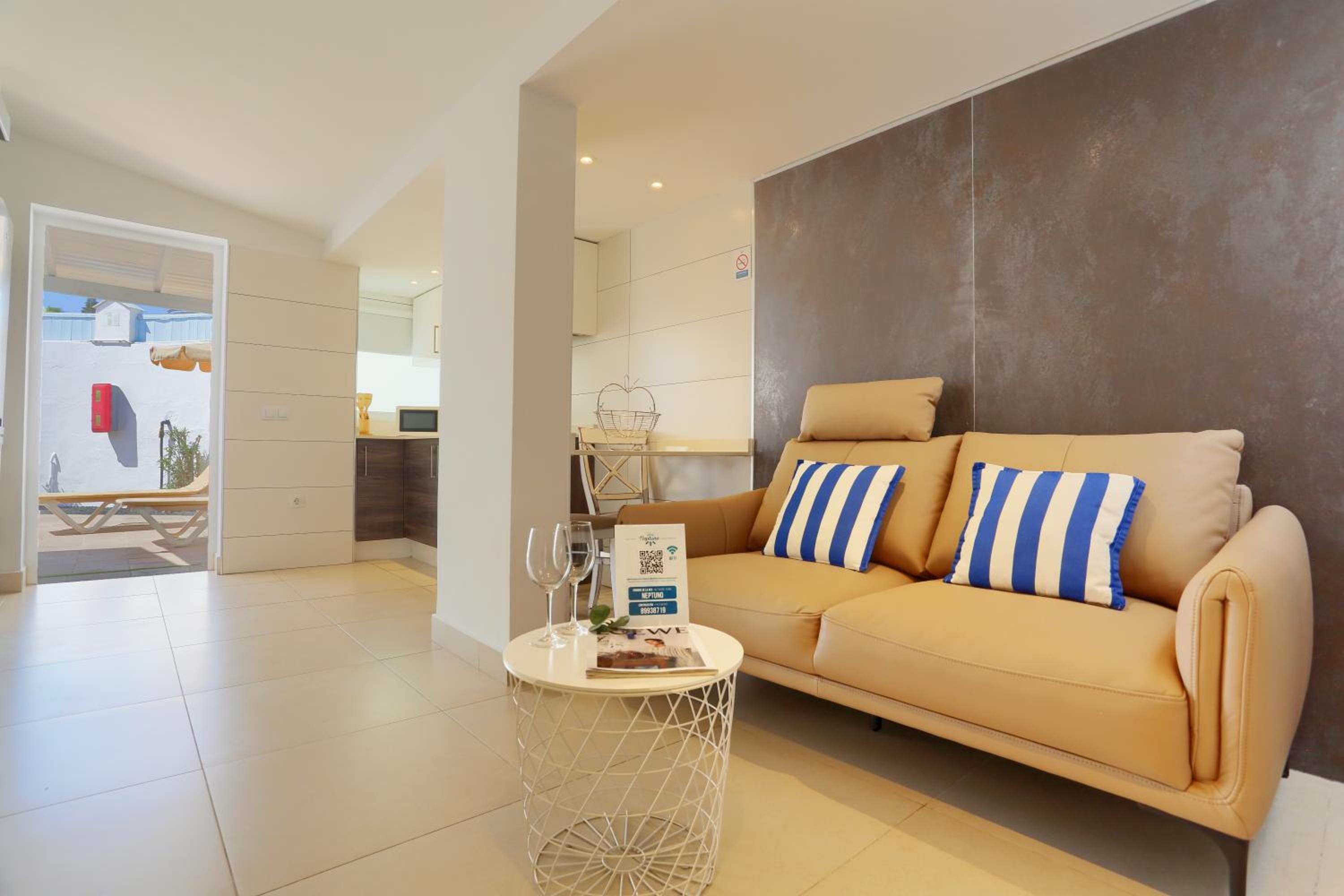 Neptuno Bungalows 15/30