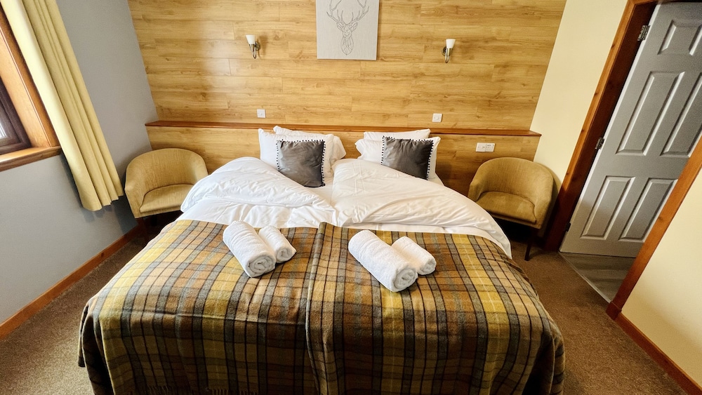 Aultguish Inn 7/50