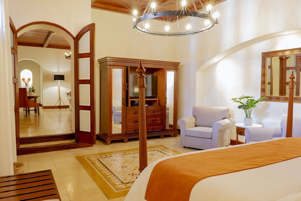 Nukari Quinta Boutique 13/20