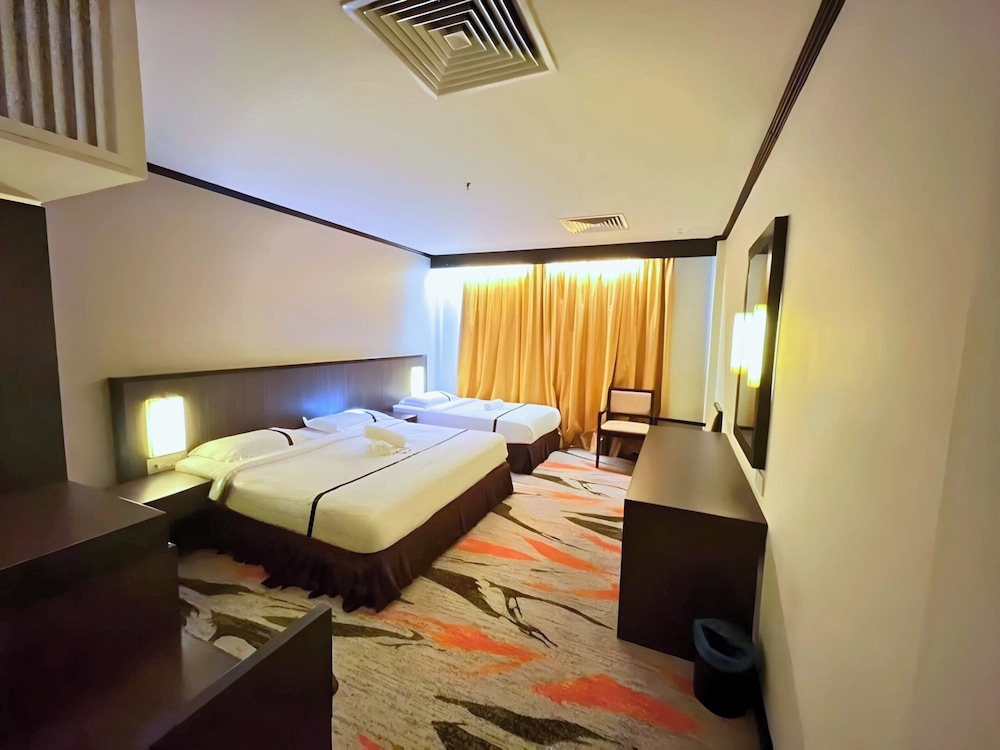 Espira Sri Petaling 17/35