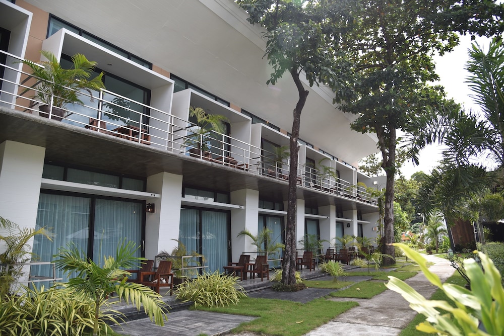 Bundhaya Resort in KOH LIPE